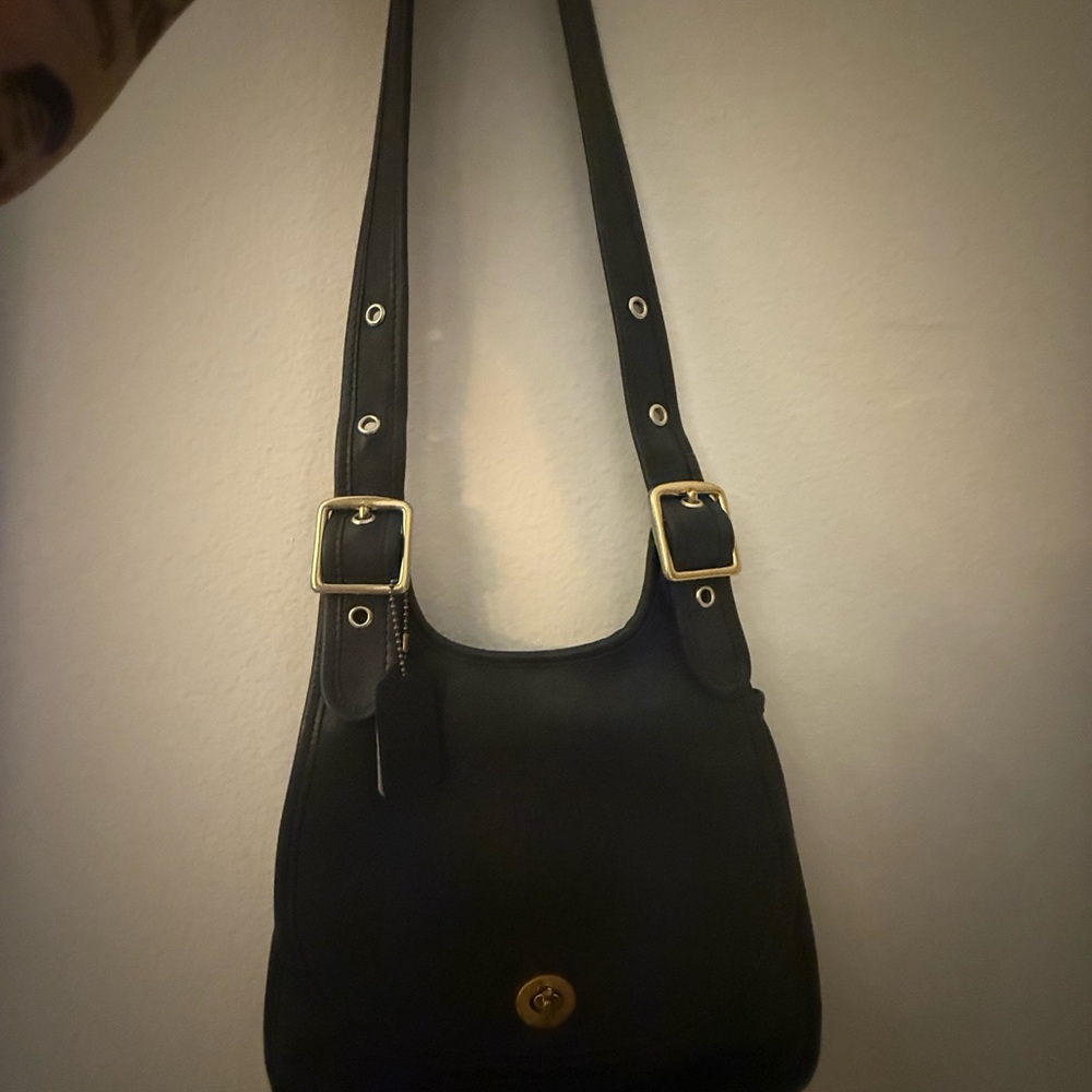 SOLD DO NOT PURCHASE Vintage Coach Berkeley 9988 Navy Leather Saddle Bag - Picture 7 of 7